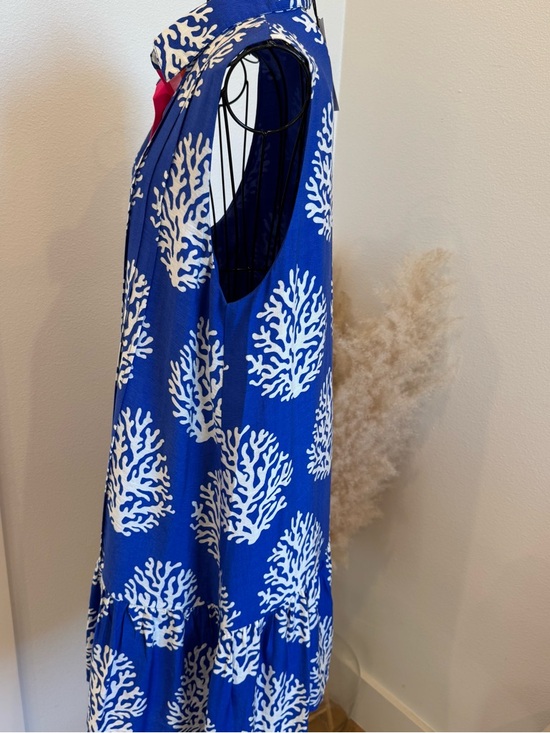 THML Blue Coral-Print Sleeveless Pleated Button Mini Dress Pink & Orange Trim - Picture 3 of 10